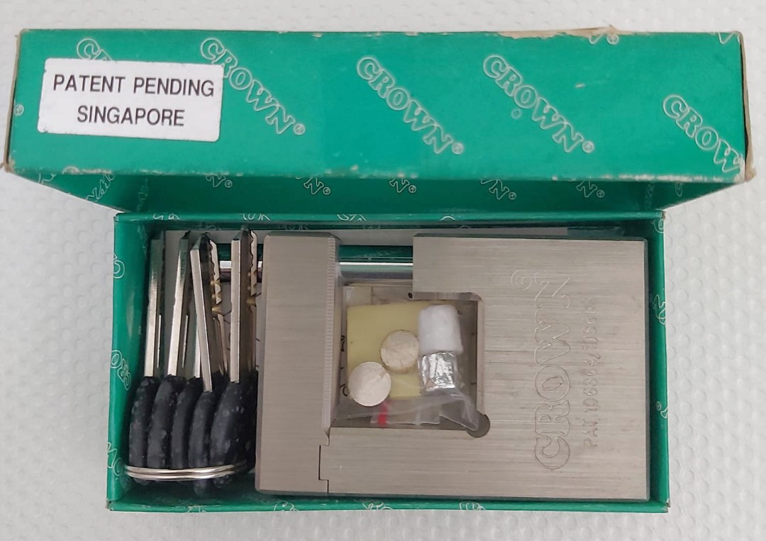 Crown Padlock for HDB Original Grille Gate, Furniture & Home Living