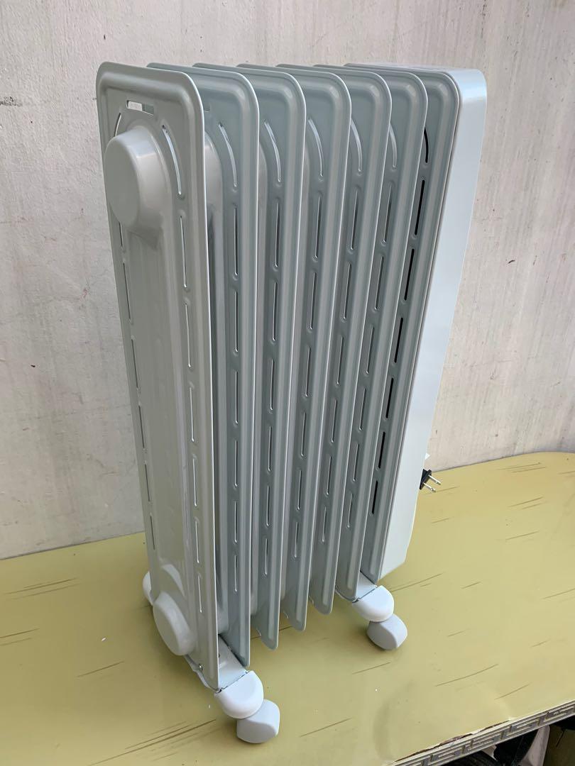 DeLonghi Radiator Heater w Comfort Temp 120volts, TV & Home Appliances