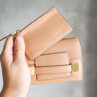 （分類：）位於 。 由 perfumes_nuvem 提交（商品編號 1127612178，圖片 1）。簡介： 。