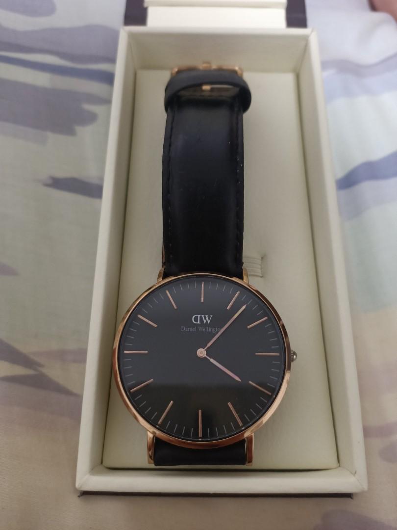 DW Daniel Wallington Men Watch Men s Fashion Watches Accessories Watches on Carousell