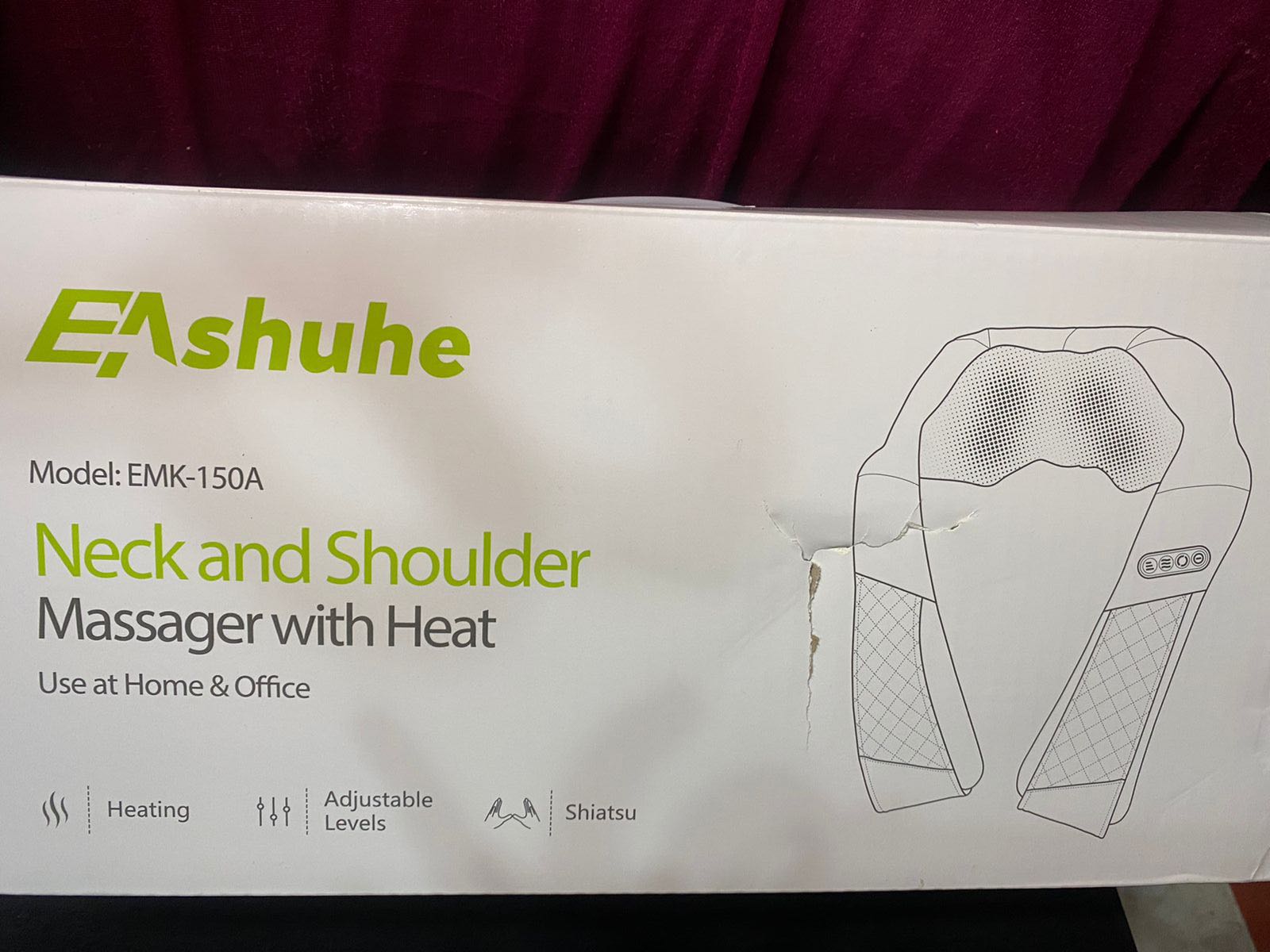 Eashuhe neck & shoulder massager, Health & Nutrition, Massage Devices on  Carousell