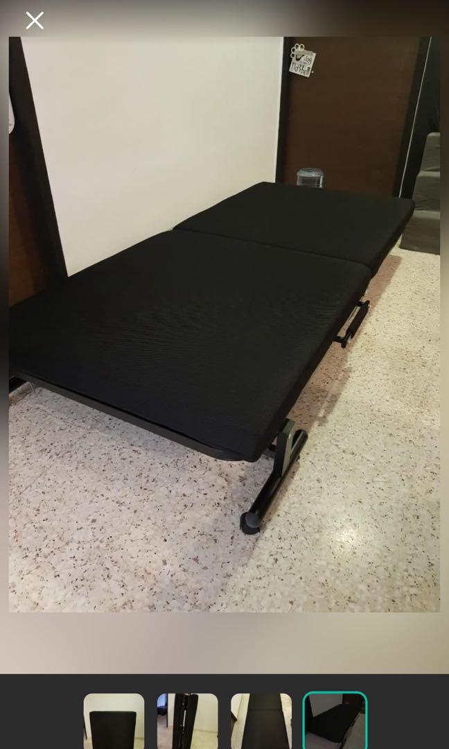 Foldable Bed (Category: Bed Frames & Mattresses) located in Singapore. Submitted by tm619 (Listing ID 1127677150, Image 1). Description: .