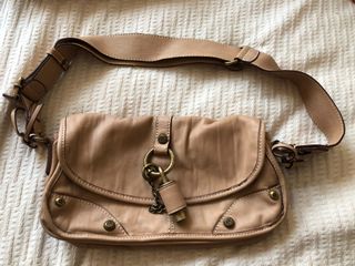 （分類：）位於 。 由 k0011 提交（商品編號 1127623721，圖片 1）。簡介： 。