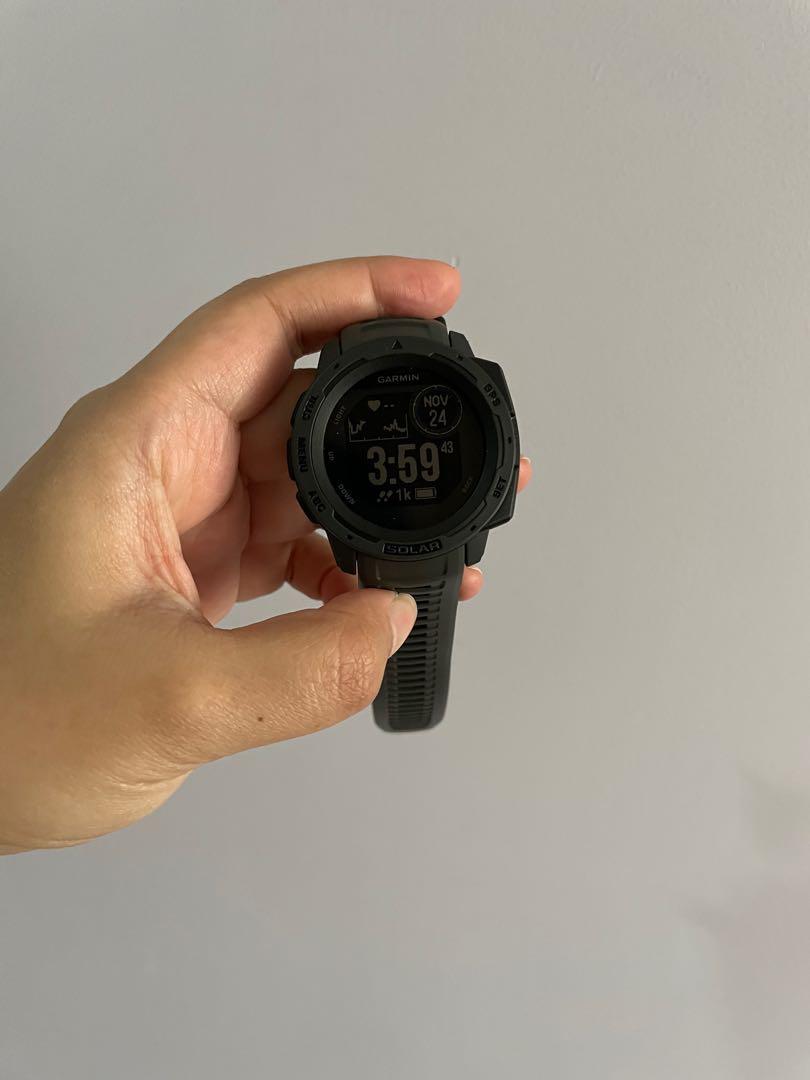 Garmin instinct discount second hand