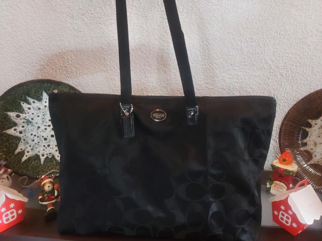 GETAWAY SIGNATURE NYLON PACKABLE WEEKENDER