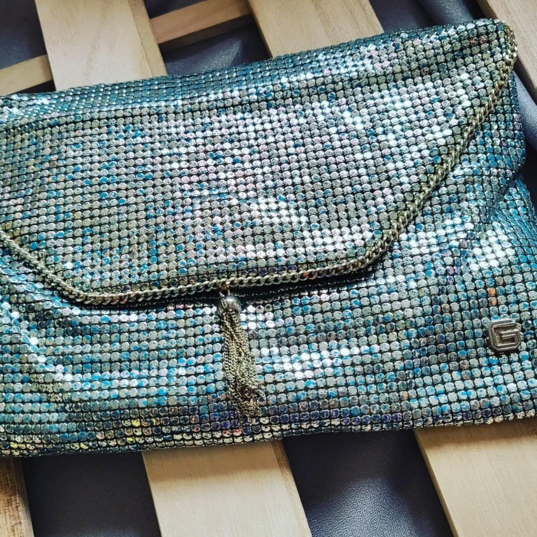 Glomesh vintage crossbody clutch bag