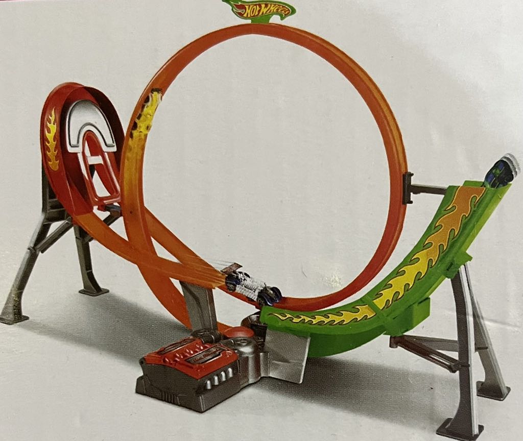 Hot wheels power shift raceway batteries 2025