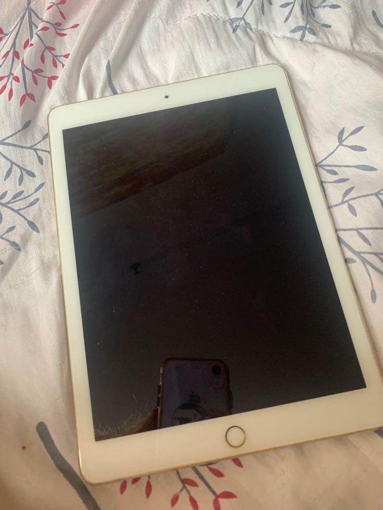 Ipad Air 2 16gb Wifi Mobile Phones Gadgets Tablets Ipad On Carousell