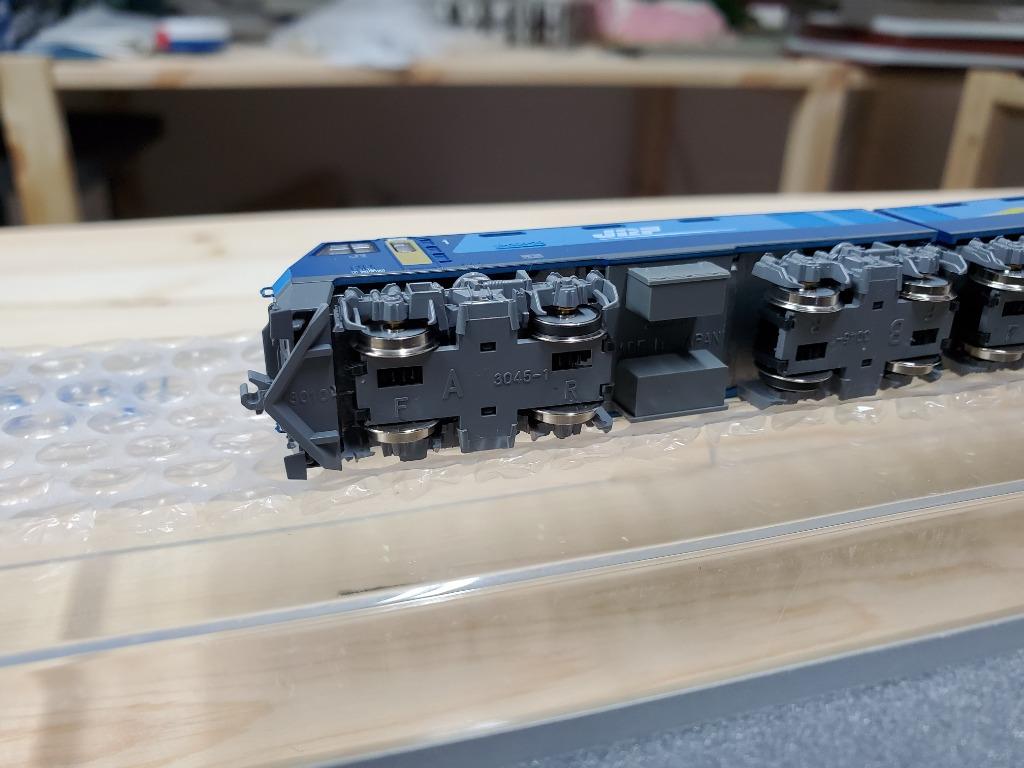 KATO 3045-1 EH200 量産形, 興趣及遊戲, 玩具& 遊戲類- Carousell