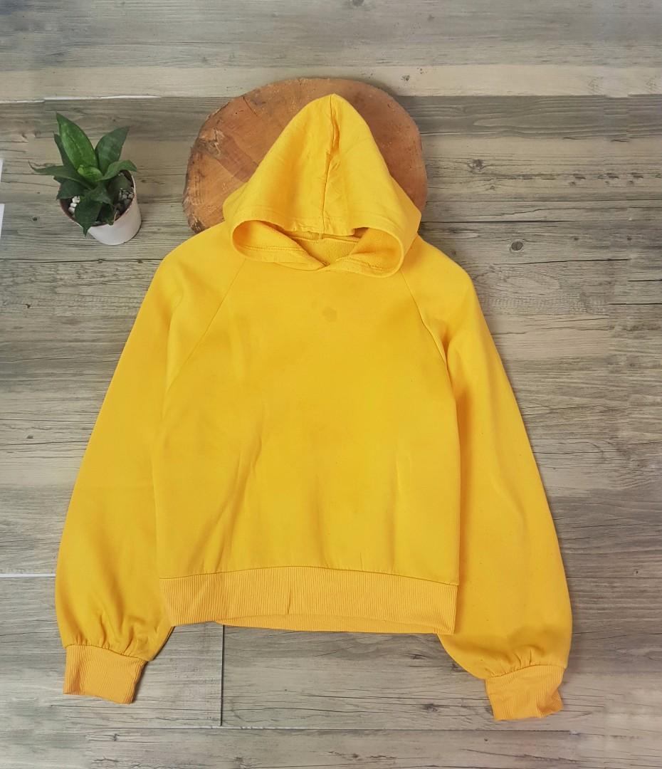 Ladies Plain Yellow Hoodie Sweater in Medium