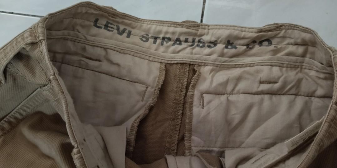 Signature by Levi Strauss & Co. Gold Label Men's Classic Cargo Pant, Light  Mocha-Exclusive, 28Wx36L | Amazon.com