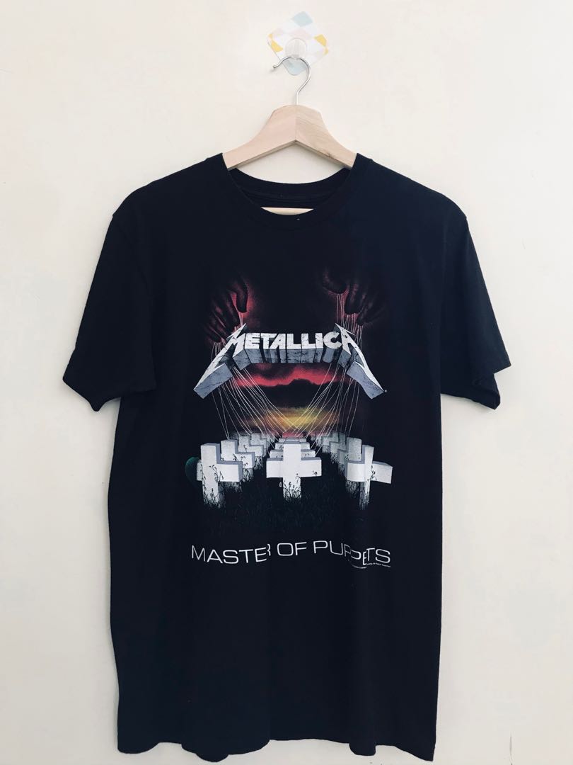 Metallica original merchandise, Men's Fashion, Tops & Sets, Tshirts ...