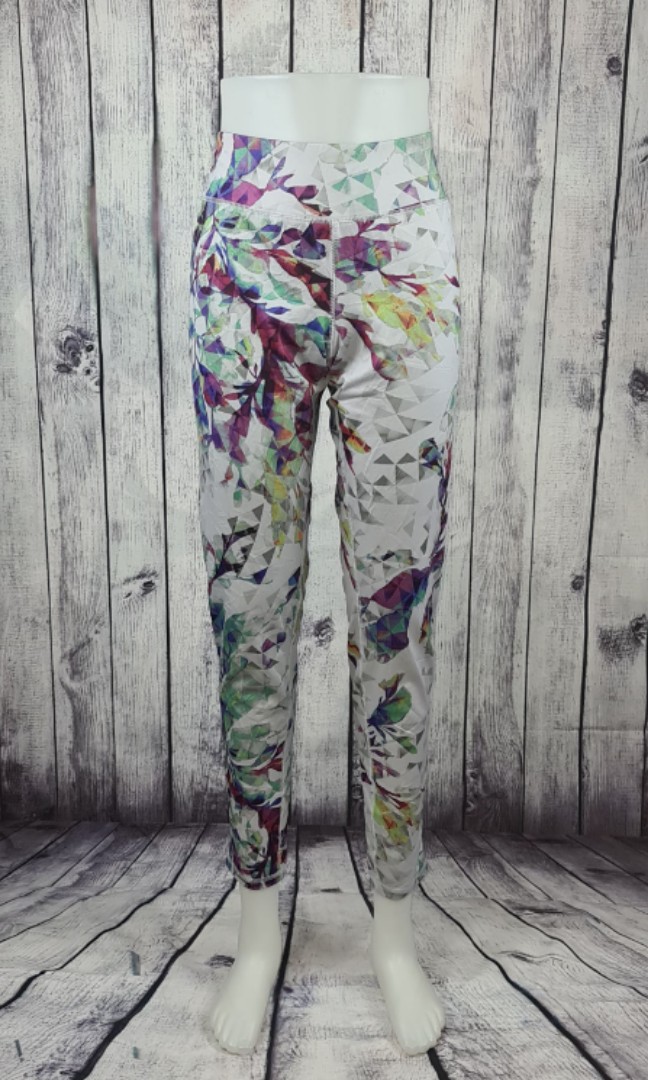 Mossimo Activewear Legging Women S Fashion Activewear On Carousell