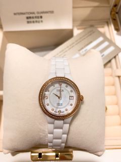 （分類：）位於 。 由 louistore 提交（商品編號 1127639633，圖片 1）。簡介： 。