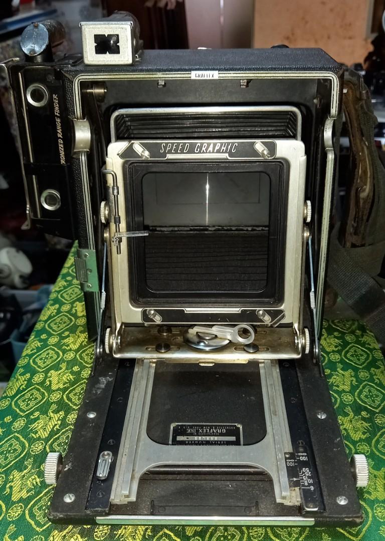 Speed Graflex 4x5 camera..gd working, Photography, Cameras on Carousell