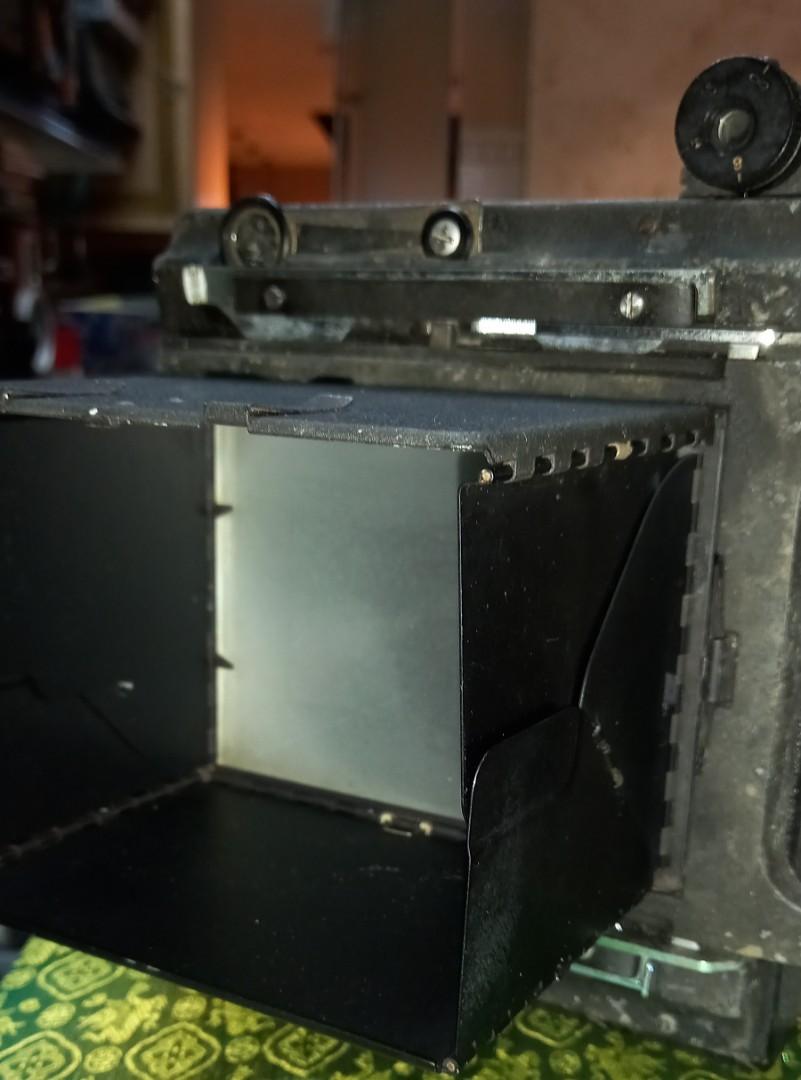 Speed Graflex 4x5 camera..gd working, Photography, Cameras on Carousell