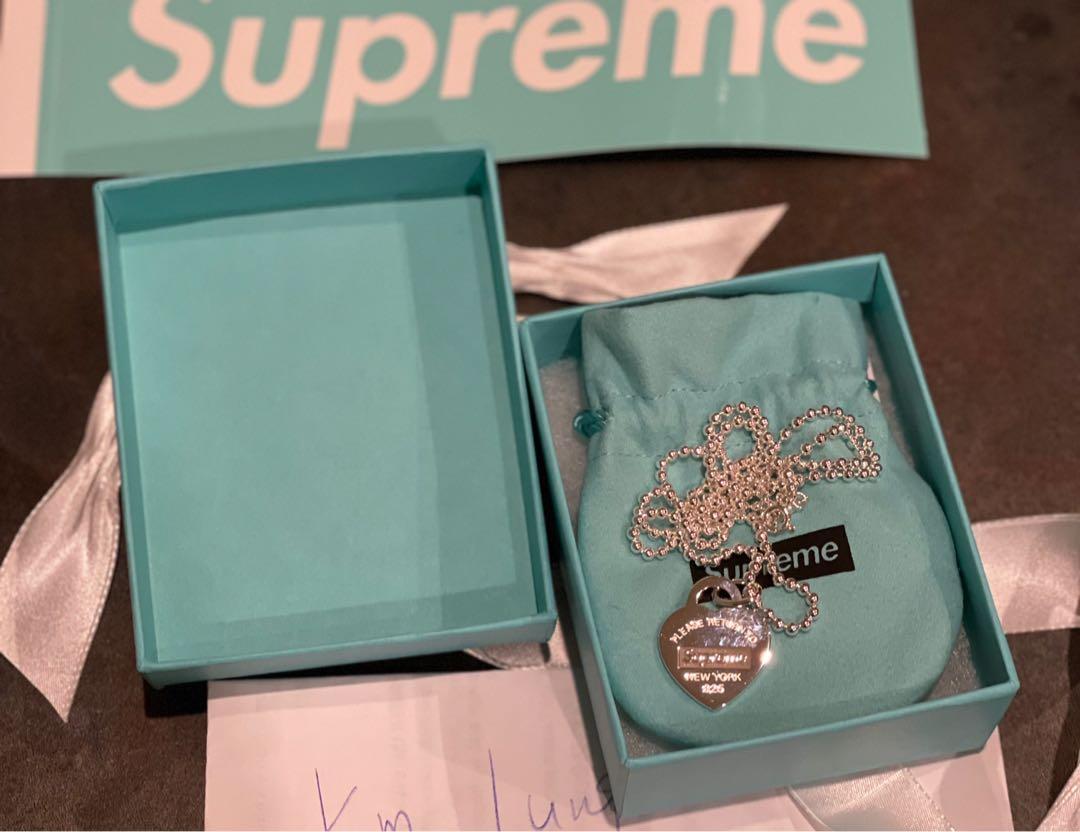 Supreme Tiffany & Co. Heart Tag Pendant, 名牌, 飾物及配件- Carousell