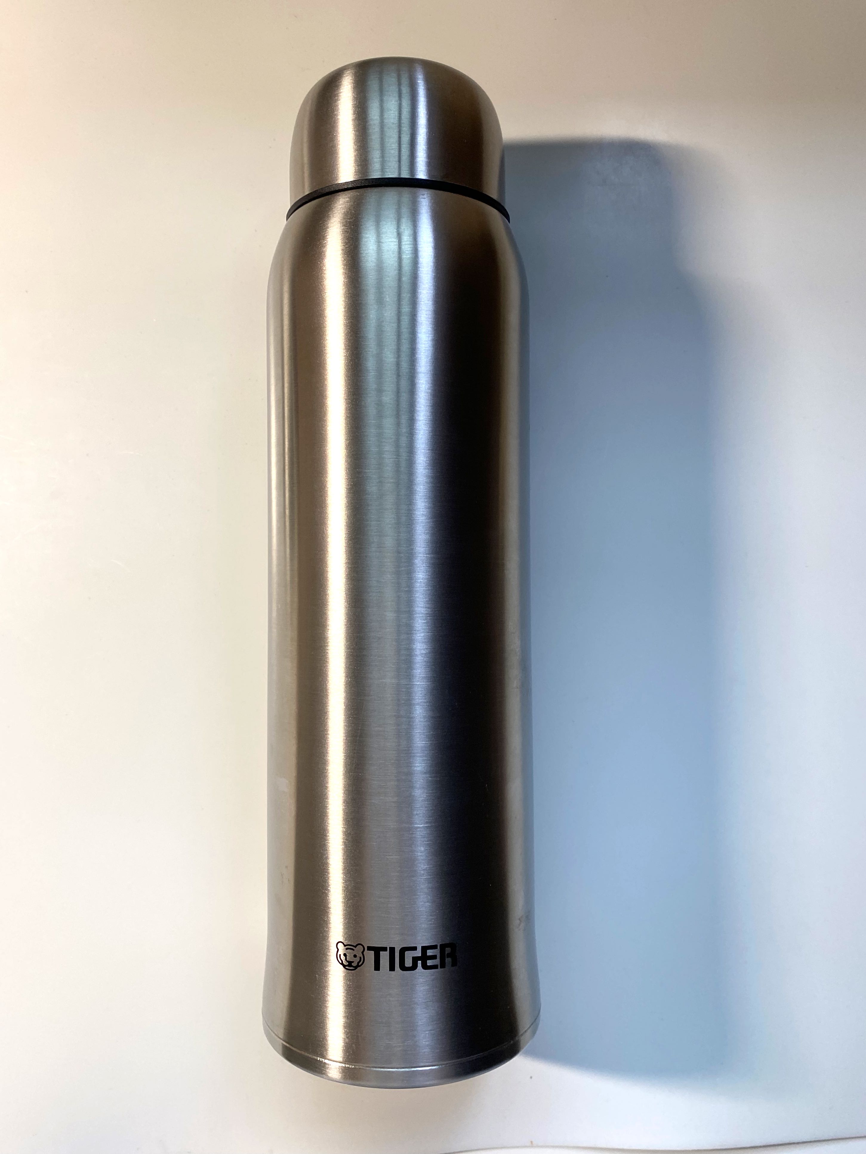 Tiger Vacuum Thermal Flask 1 Litre, Furniture & Home Living