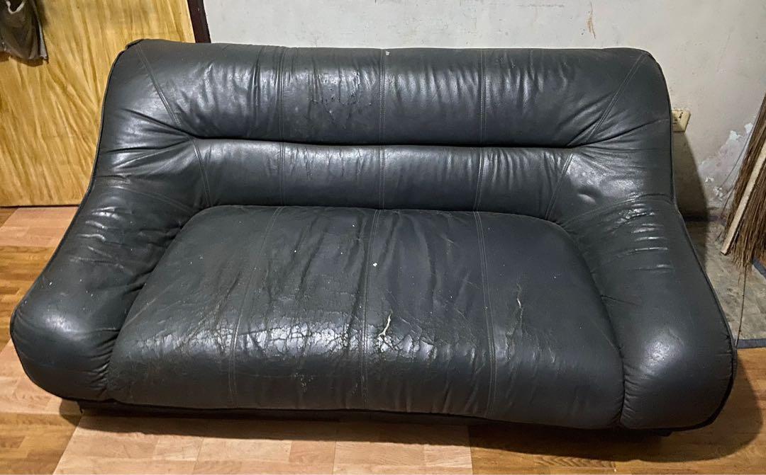 Used Leather Sofa Furniture Home Living Sofas On Carou Used Leather Sofa Furniture Home, Black Leather Sofa Chair Used