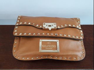 (Category: ) located in . Submitted by sgluxe4less (Listing ID 1127649252, Image 1). Description: .