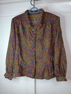 (Category: ) located in . Submitted by bella.closet (Listing ID 1127620236, Image 1). Description: .
