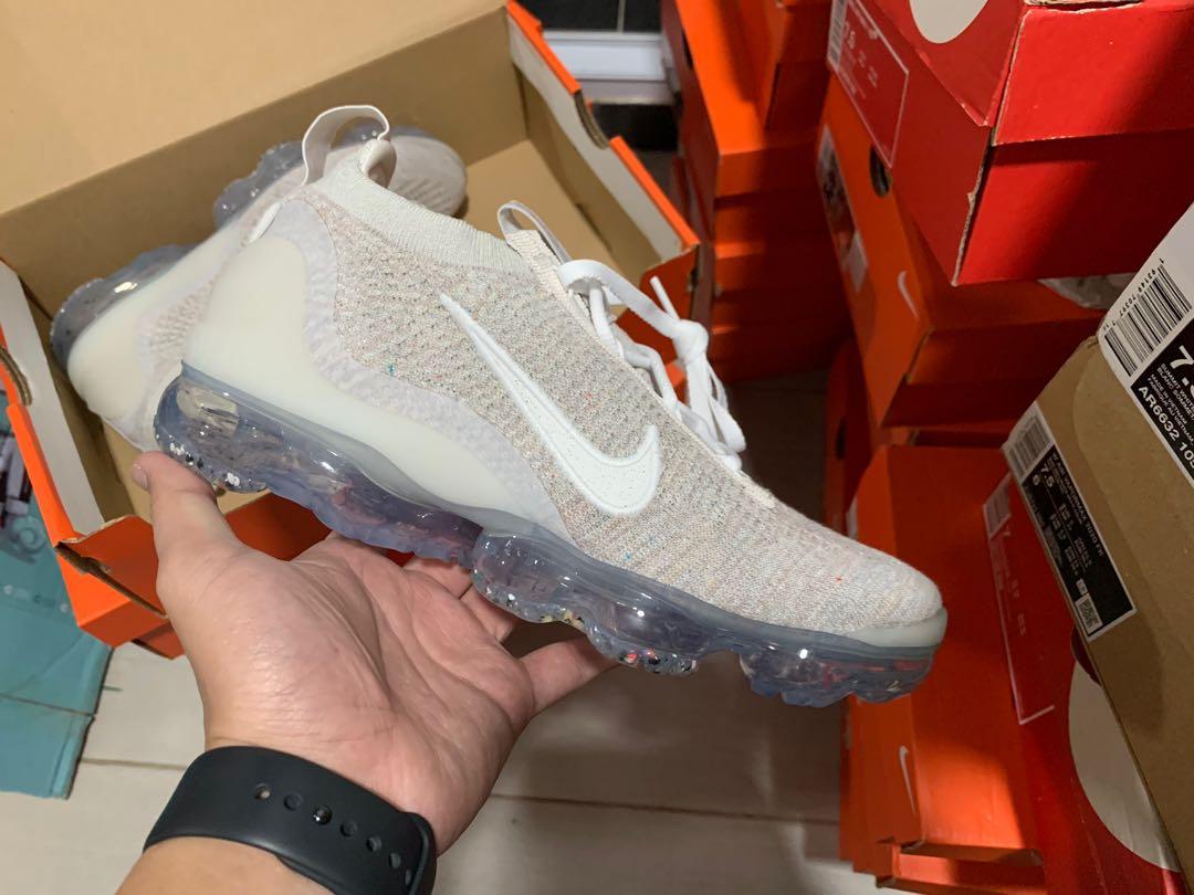 nike air vapormax 2021 fk light bone