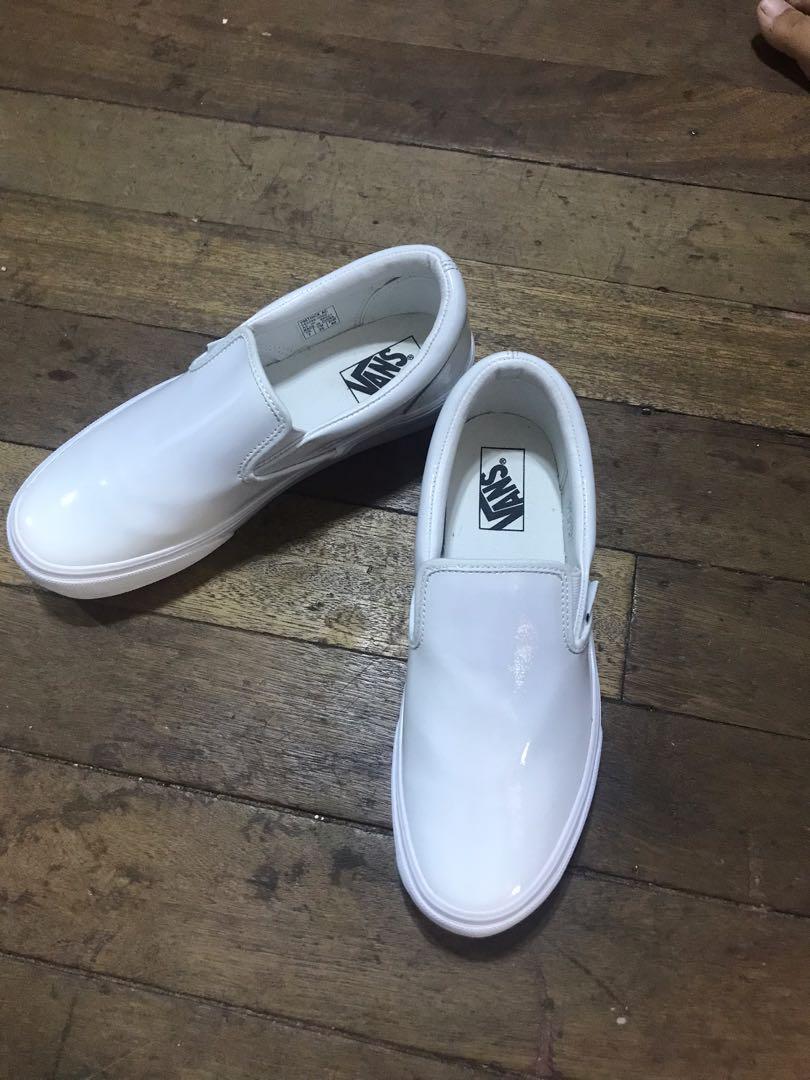 white slip on vans used