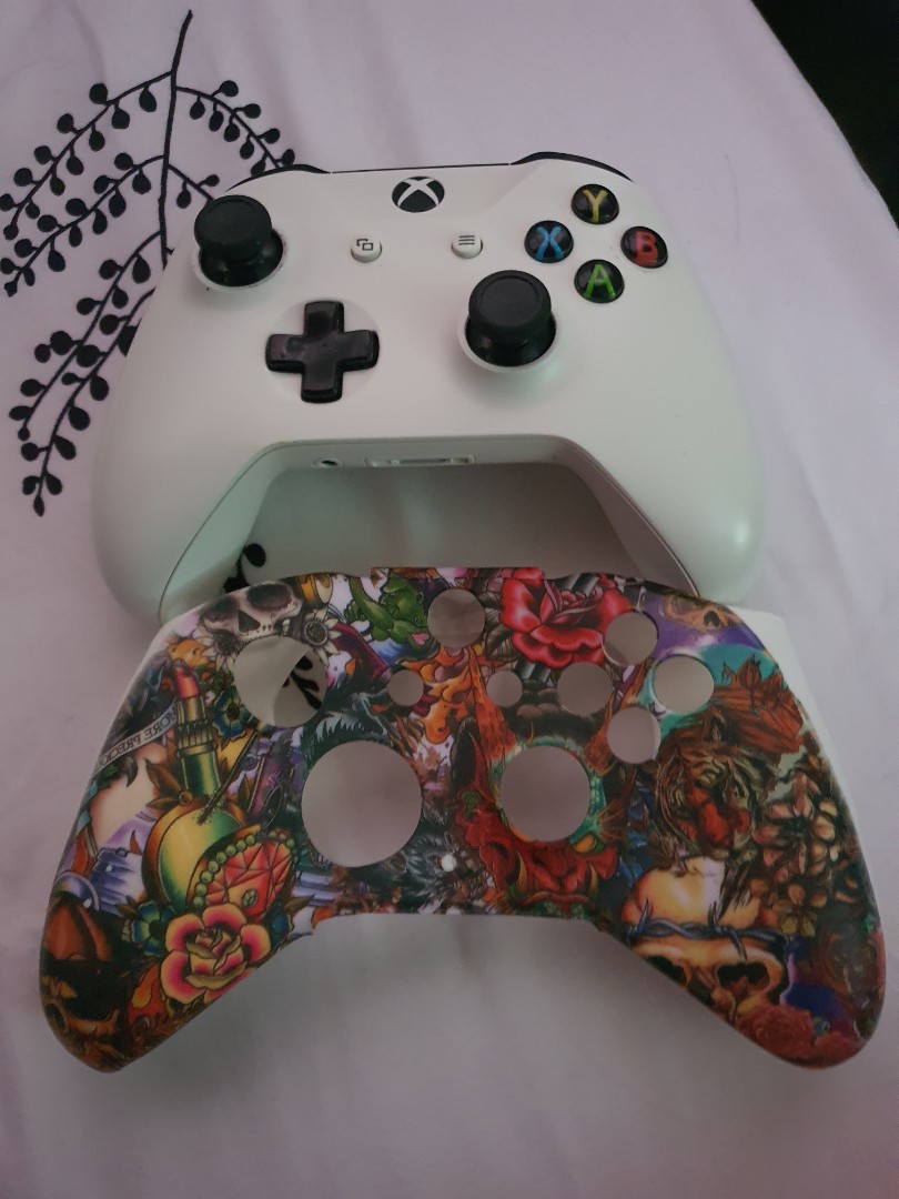 Xbox one Controller trade to ps4 controller, Video Gaming, Gaming Accessories, Controllers on