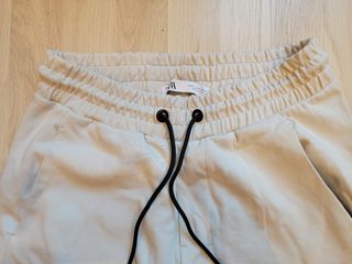 （分類：）位於 。 由 schk413 提交（商品編號 1127644596，圖片 1）。簡介： 。