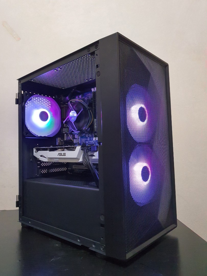 144 FPS 1080p Budget Esports Gaming PC 