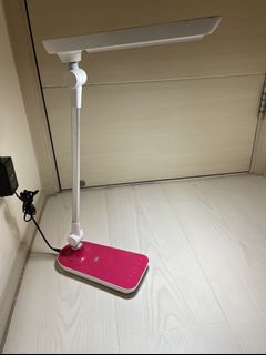 （分類：）位於 。 由 novlogo 提交（商品編號 1127843247，圖片 1）。簡介： 。