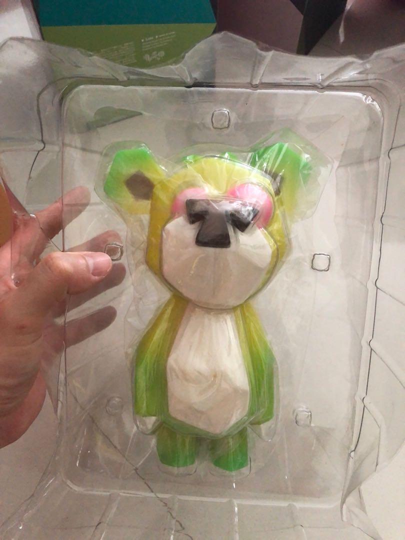 Latest Collect & Display Video Review: Instinctoy x Banana