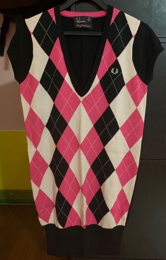 Brand New Fred Perry X Amy Winehouse Pink Knitted Argyle Sweater