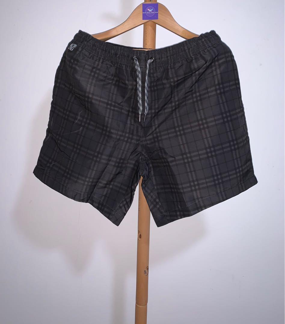 Burberry 2025 black shorts