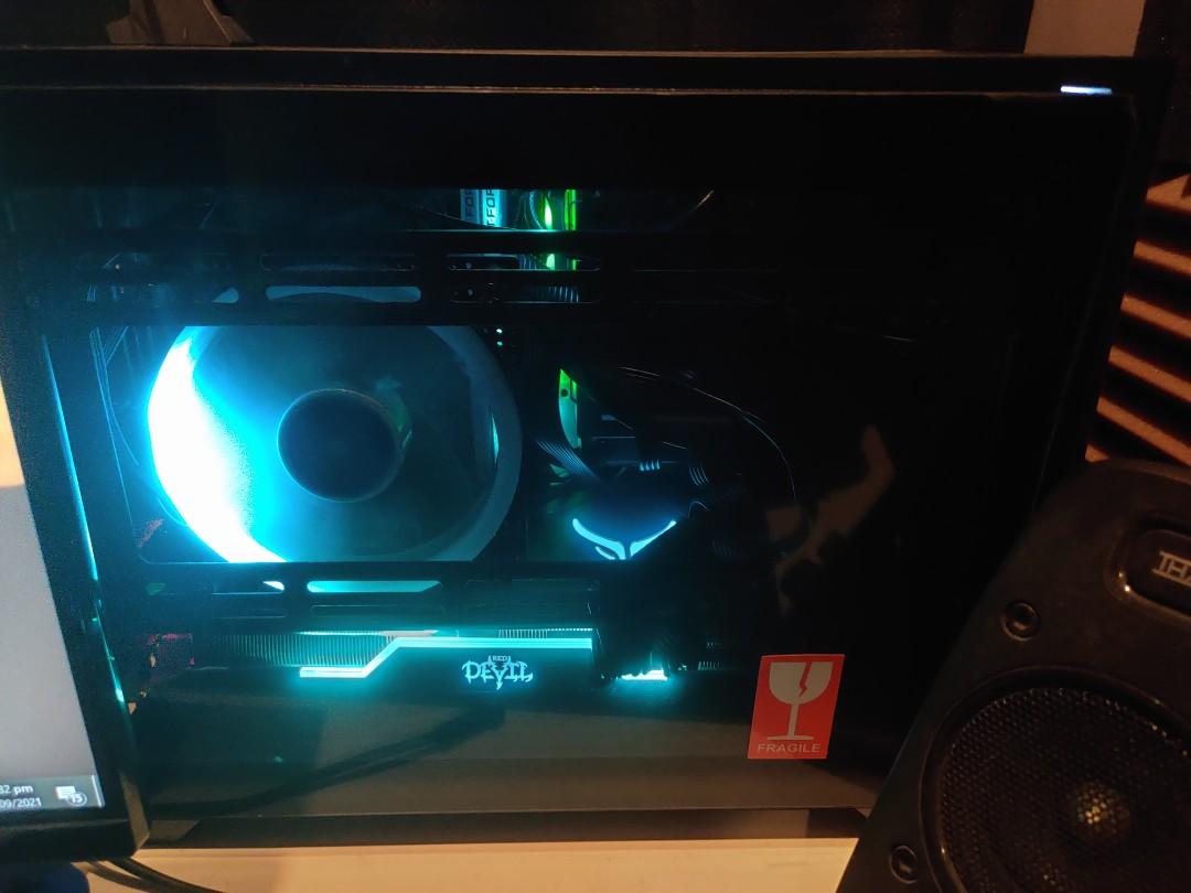 Cooler Master NR200 Black (with tempered glass panel), Computers & Tech