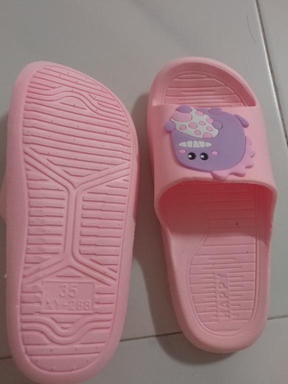 Cute Kids Rubber Slippers in Pink Babies Kids Babies Kids