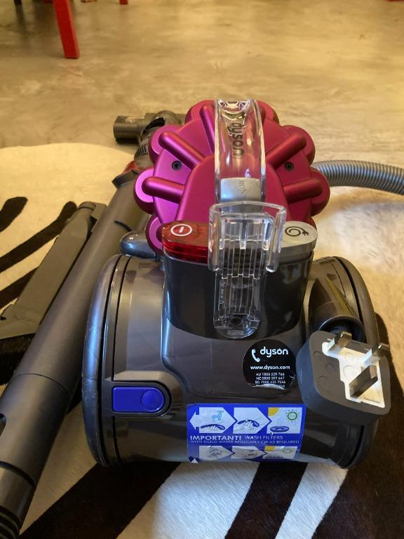 Dyson DC26 Vacuum Cleaner Multifloor Compact Canister, TV & Home