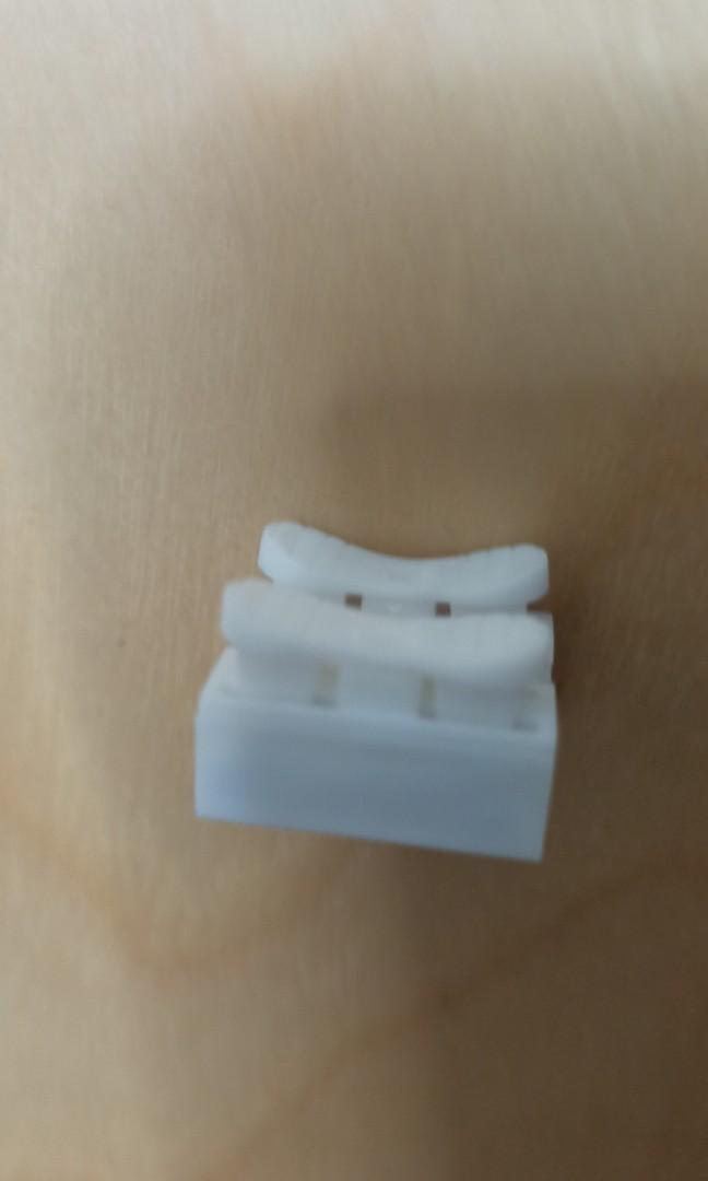 Electric cable Socket (Category: Electrical, Adaptors & Sockets) located in Singapore. Submitted by hengten (Listing ID 1127744166, Image 5). Description: 1 package $5 (50pcs) 3 package only take all together $10.