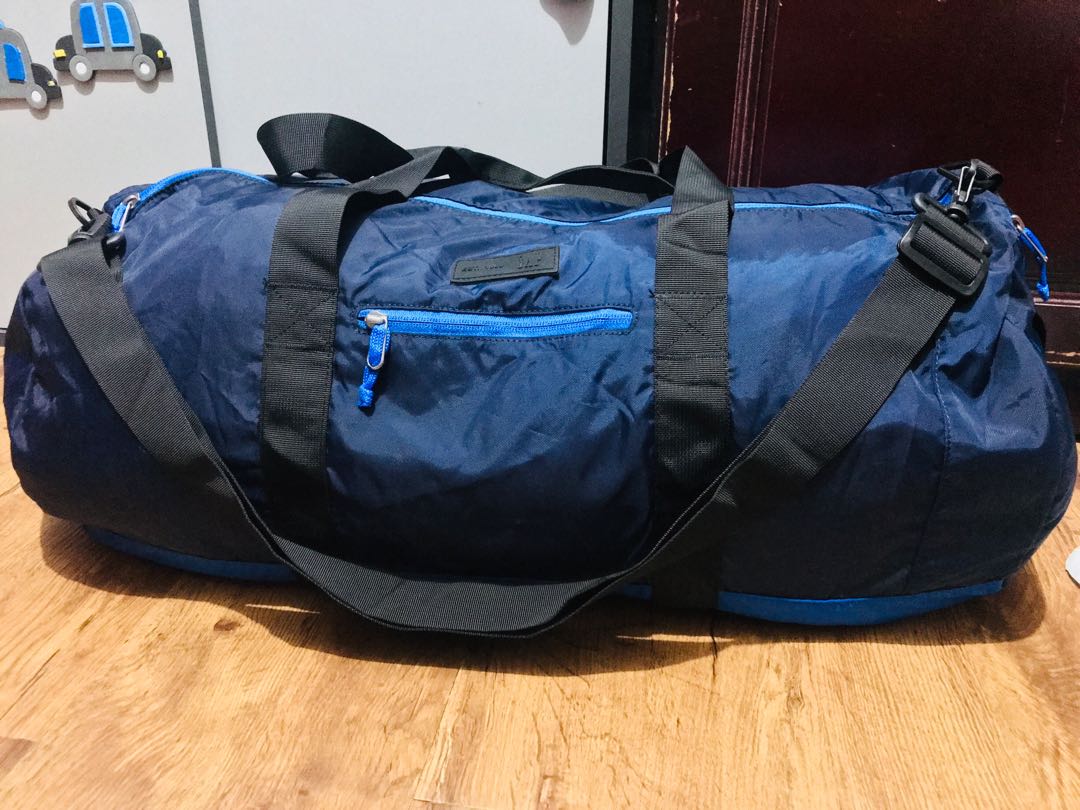 gap gym bag