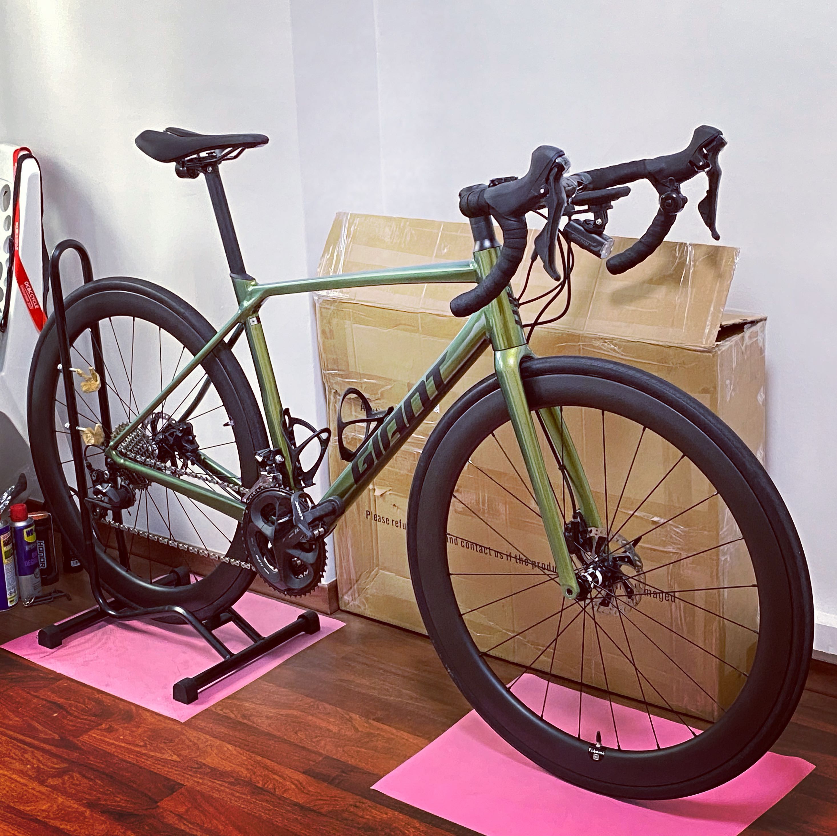 Giant TCR SL Disc 2021 (Size M), Sports 