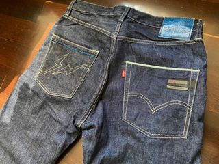 （分類：）位於 。 由 jcwip 提交（商品編號 1127768815，圖片 1）。簡介： 。