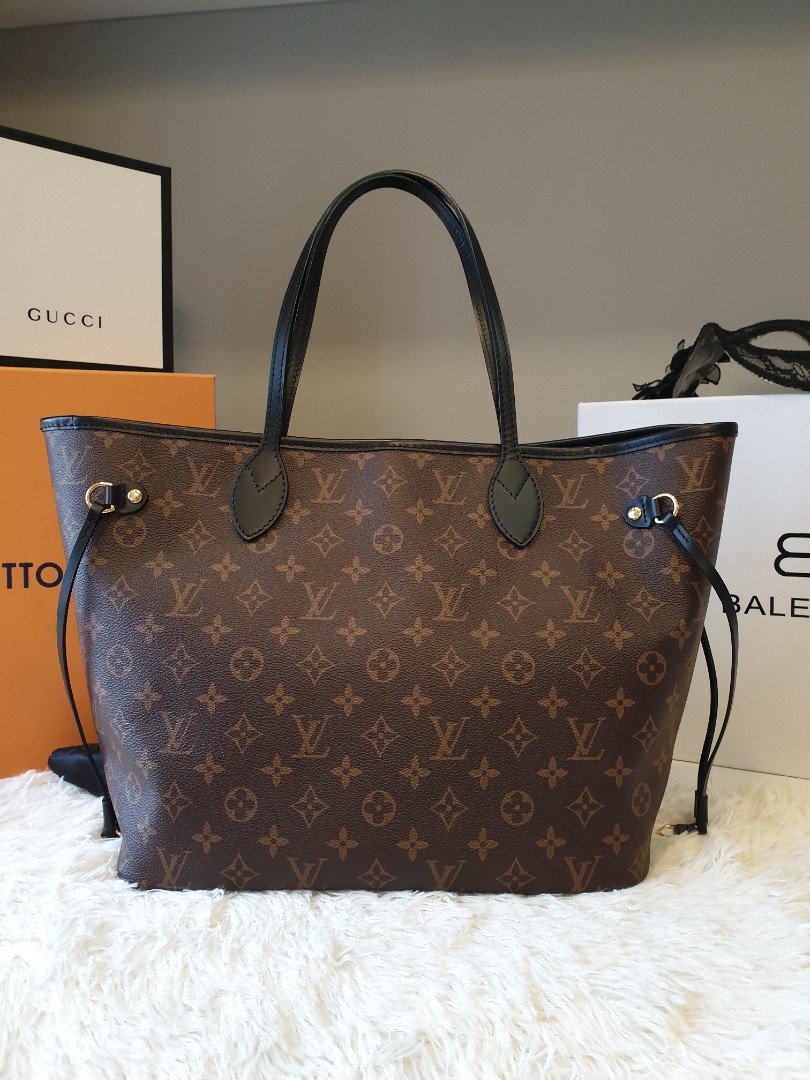 Neverfull black handles shop