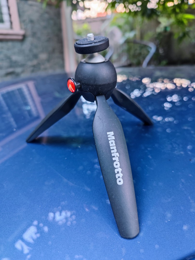 Manfrotto Tripod, Photography, Photography Accessories, Tripods
