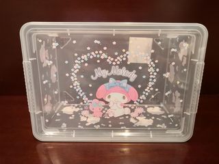 (Category: ) located in . Submitted by maifabfinds (Listing ID 1127749850, Image 1). Description: .