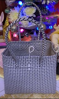 （分類：）位於 。 由 Caprichos 提交（商品編號 1127724700，圖片 1）。簡介： 。