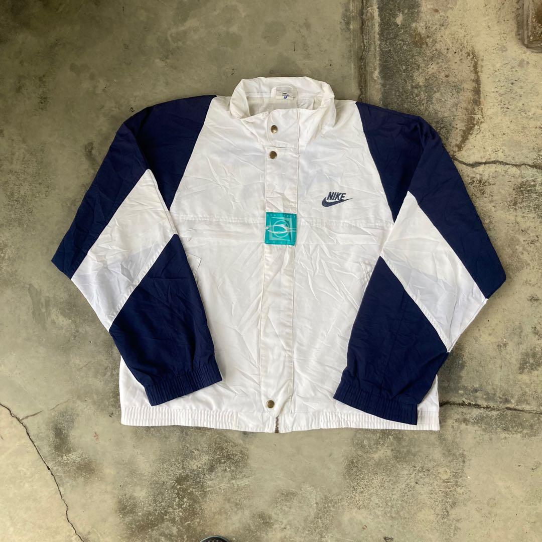 Nike court challenge jacket vintage Men s Fashion Coats Jackets