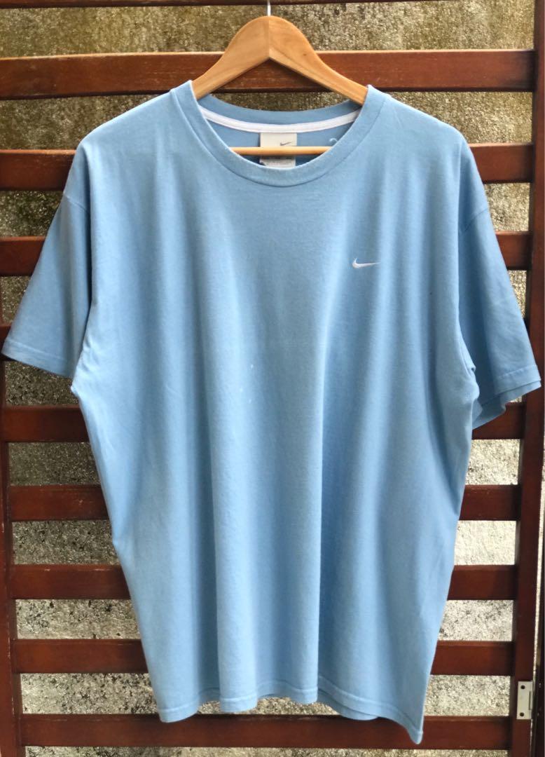 Nike mini swoosh 2025 t shirt mens