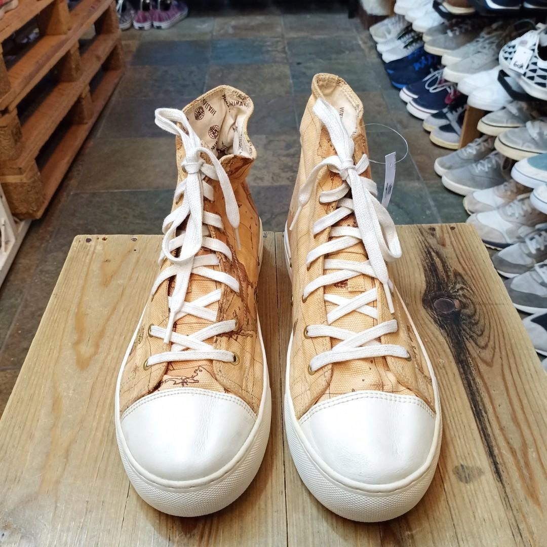 PRIMA CLASSE Men s Fashion Footwear Sneakers on Carousell