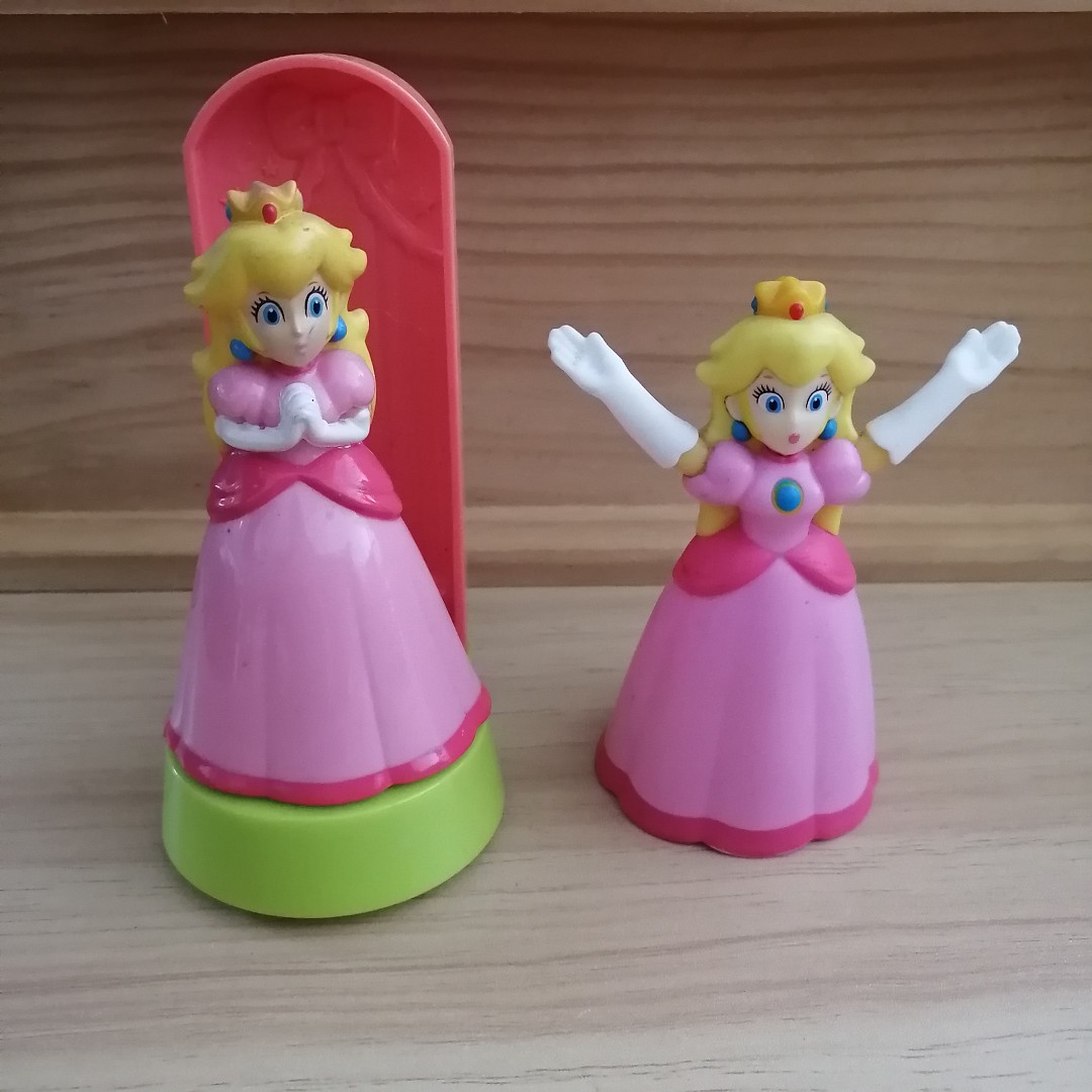 Princess Peach McDonald's Happy Meal ToyYear 2013/2019, Hobbies & Toys