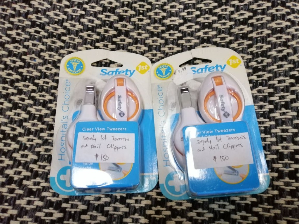 Safety First Tweezers and Nail Clippers, Babies & Kids, Bathing